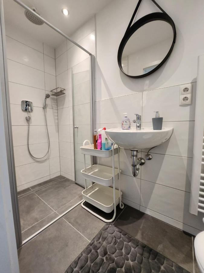 Cozy Apartment Mit Wifi, Aufzug & Kostenlos Parken El-Living Augsburg Exterior foto